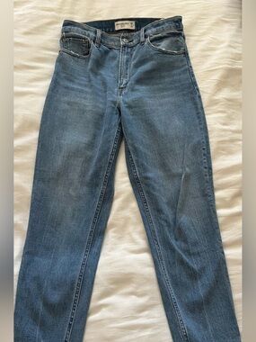 Abercrombie “the mom jean”